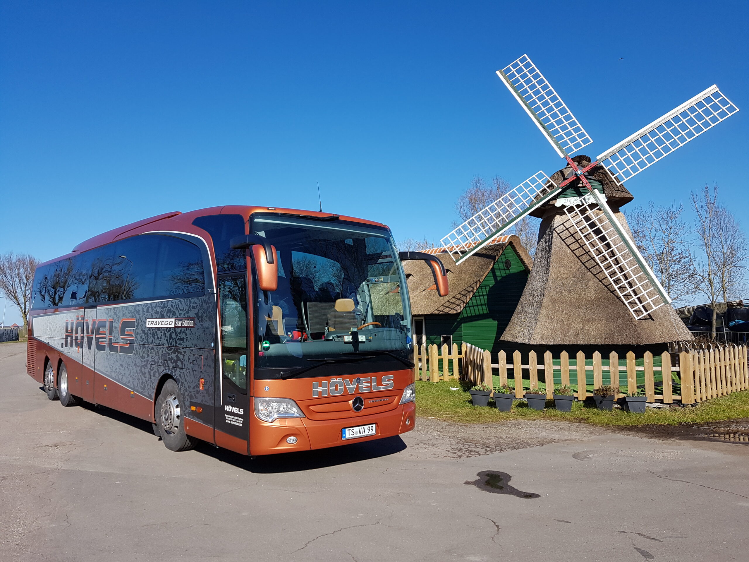 Reisebusunternehmen Hövels